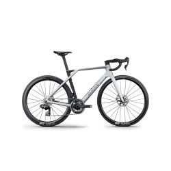 Vélo de route Lapierre...