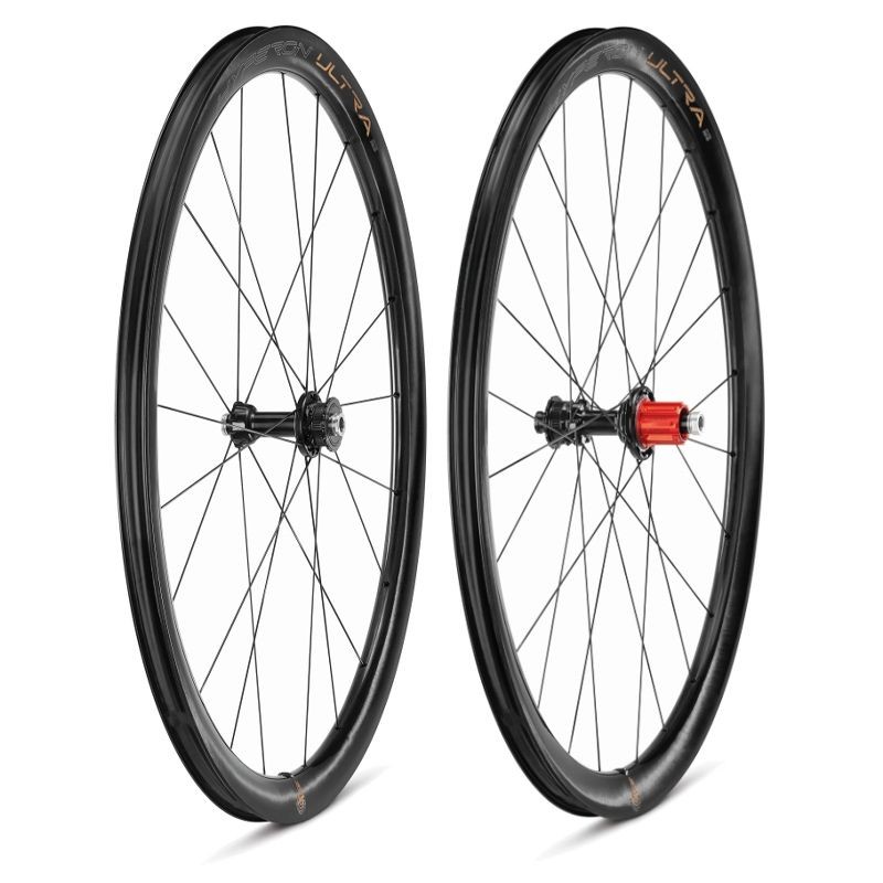 JEU DE ROUES CAMPAGNOLO HYPERON ULTRA 2WF TUBELESS DISC CENTERLOCK SHIMANO HG11 NOIR CARBONE