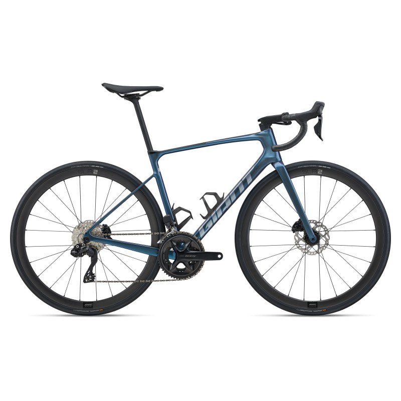 Vélo de route Giant Defy Advanced 0 2025